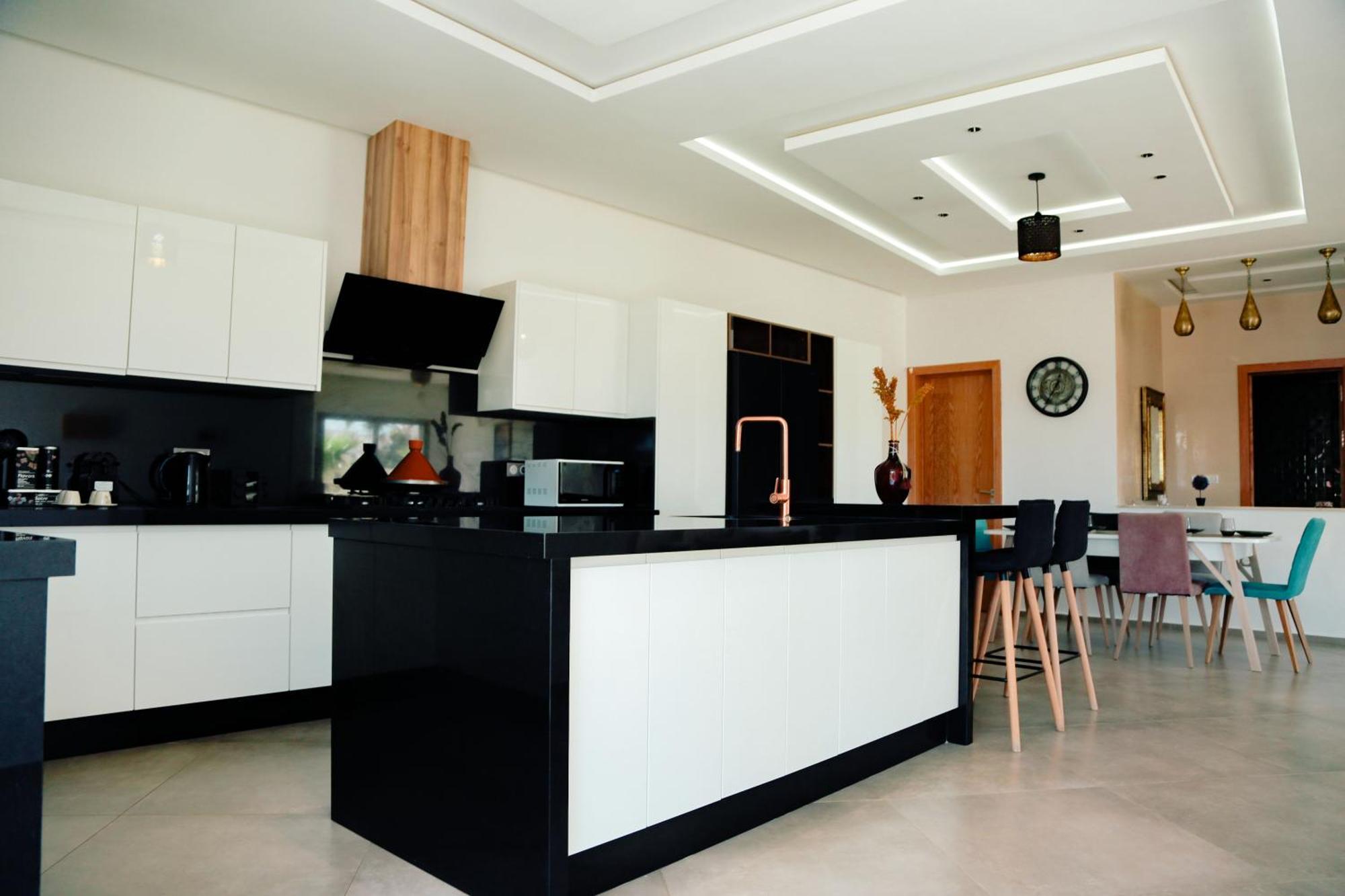 Villa Moderne A 5 Min De La Plage Avec Jardin Et 3 Salons Эс-Сувейра Экстерьер фото